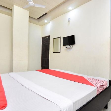 Oyo 29409 Hotel Best Sleep Inn Джаландхар Экстерьер фото