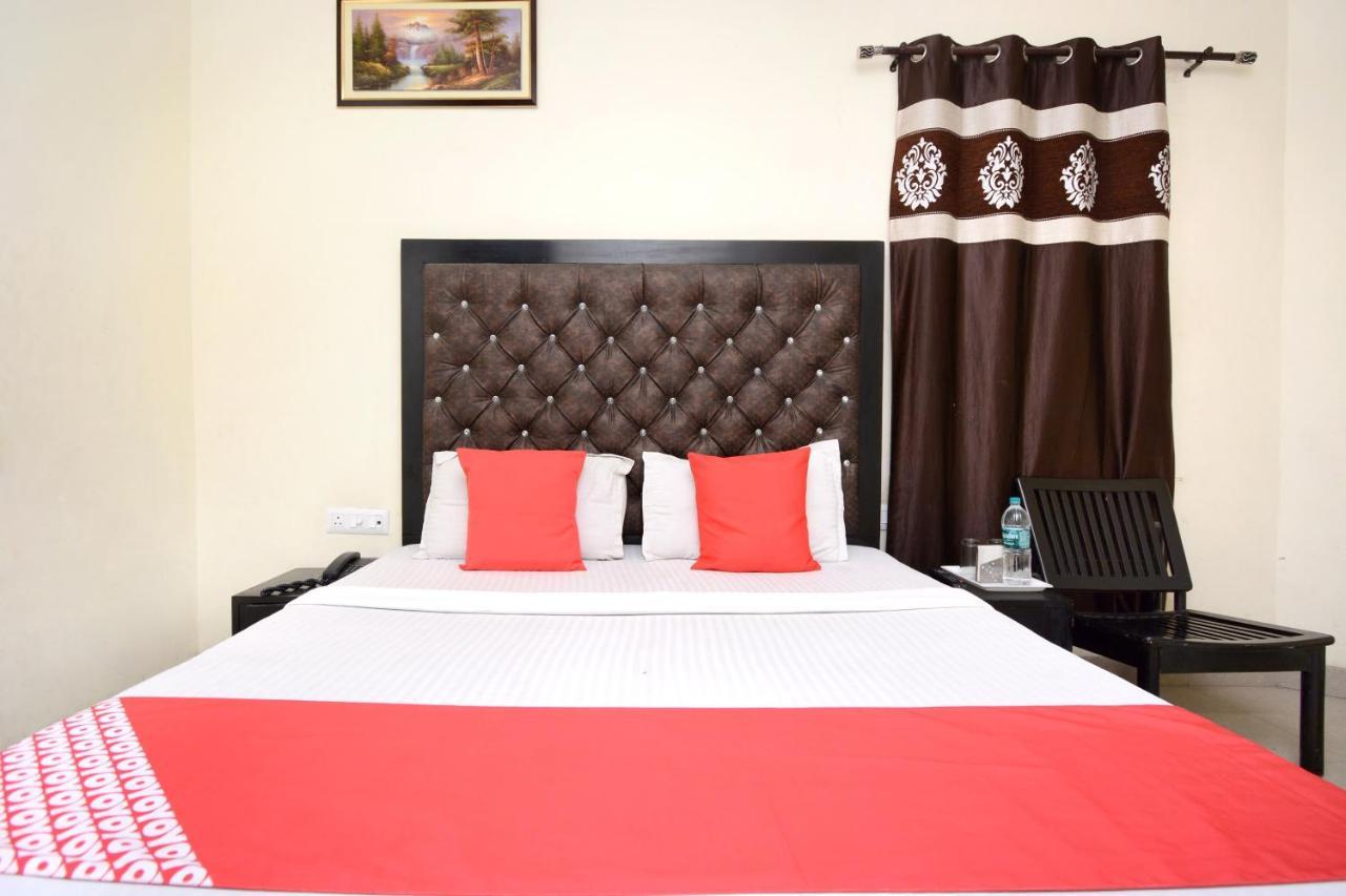 Oyo 29409 Hotel Best Sleep Inn Джаландхар Экстерьер фото